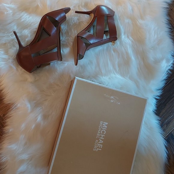 Michael Kors : Anya Mid Sandal : Luggage Leather : Size 8 : NWT - Picture 8 of 10